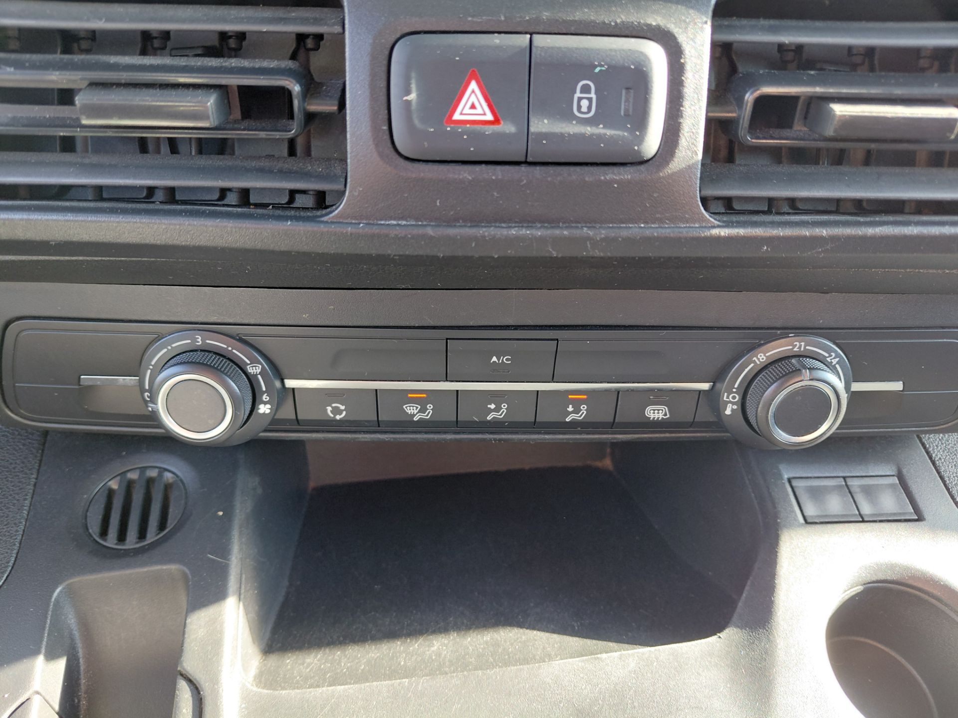 CITROEN BERLINGO — photo 16
