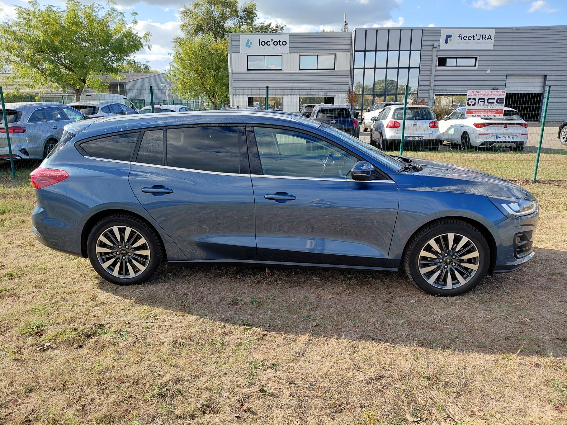 FORD FOCUS SW — photo 6