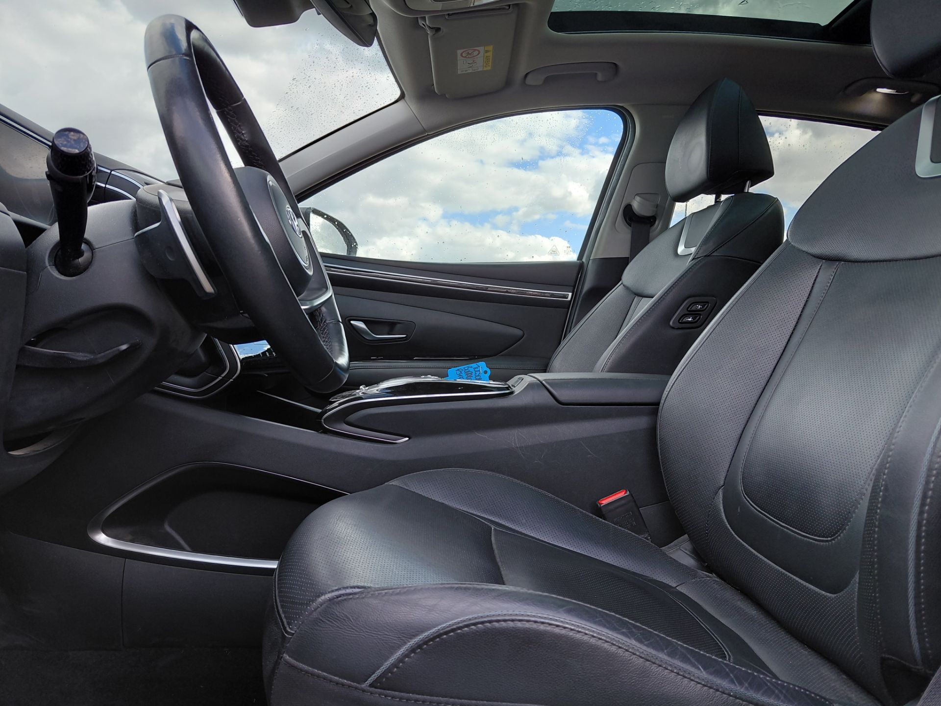 HYUNDAI TUCSON — photo 12