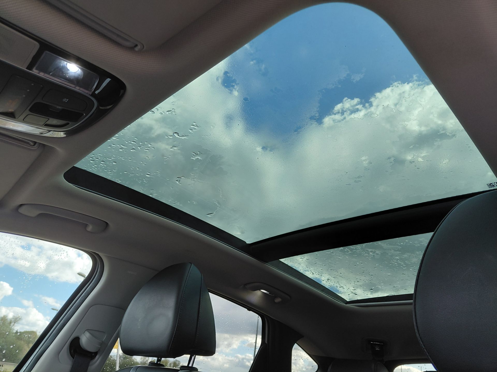 HYUNDAI TUCSON — photo 23