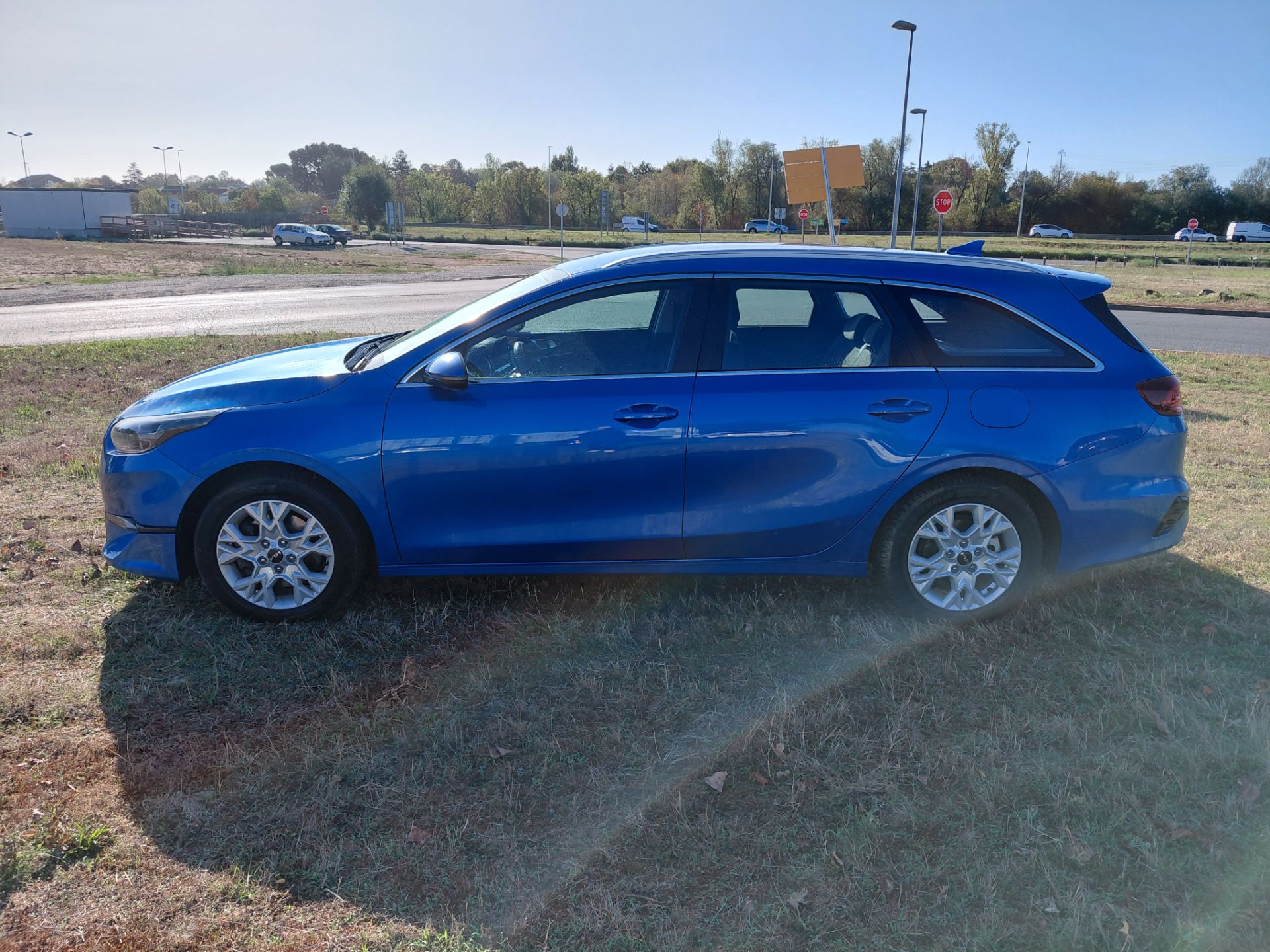 KIA CEED SW — photo 2