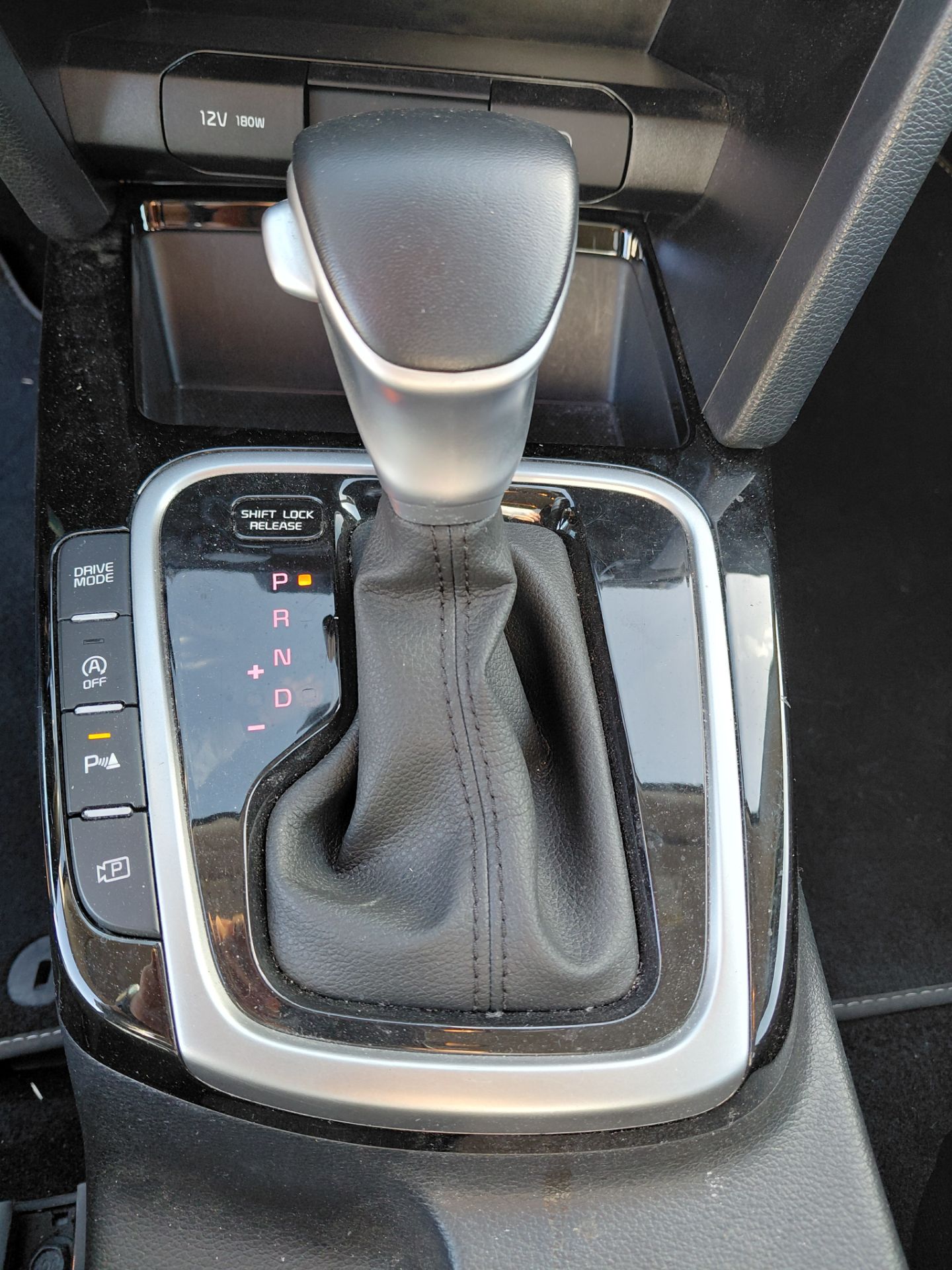 KIA CEED SW — photo 18