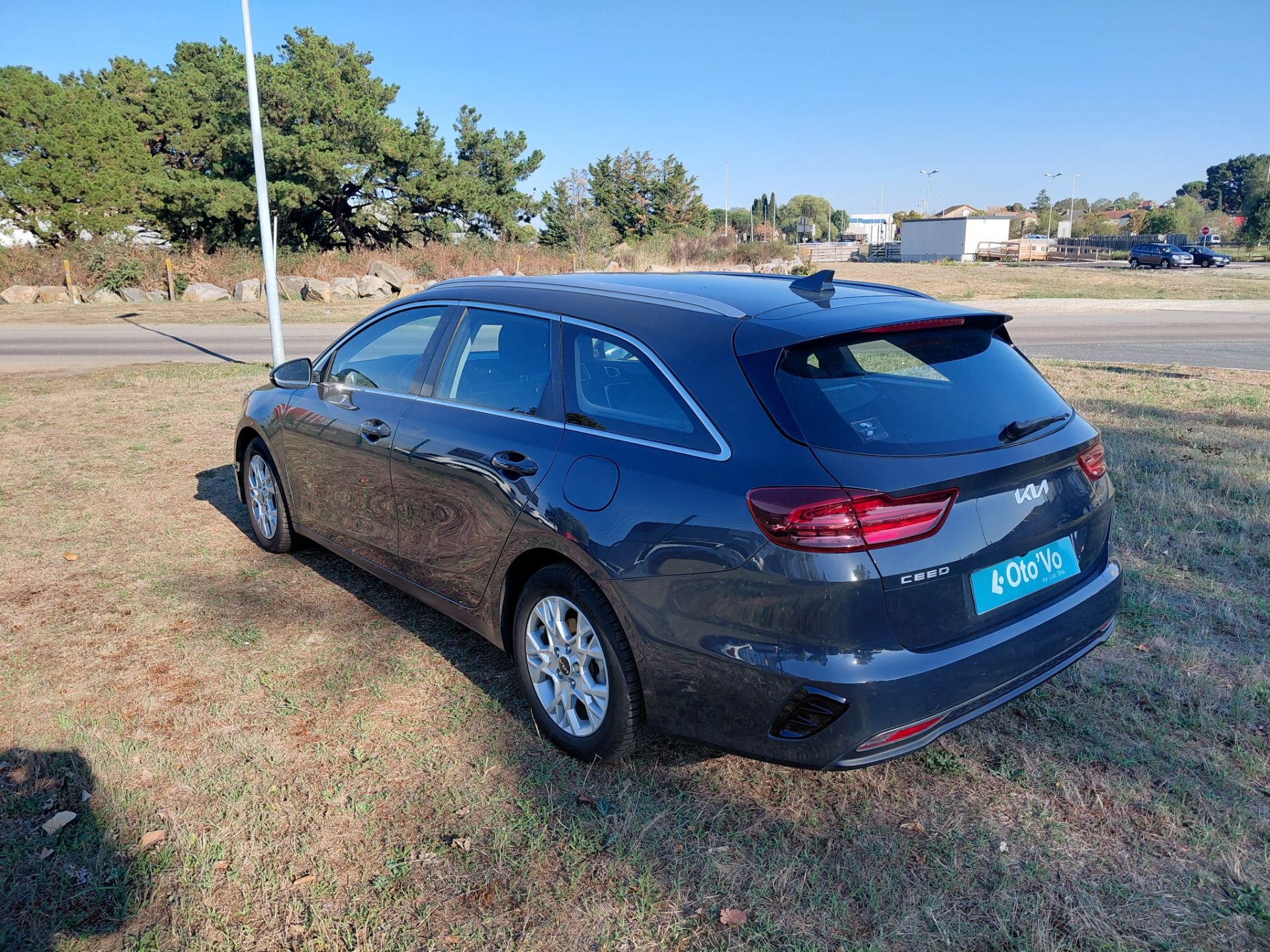 KIA CEED SW — photo 3