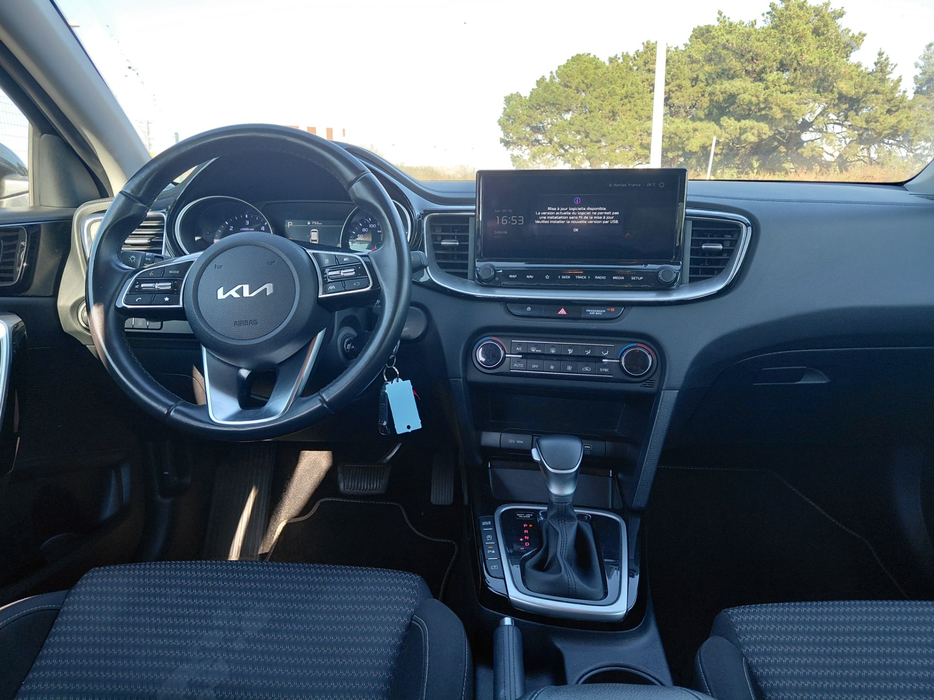 KIA CEED SW — photo 9