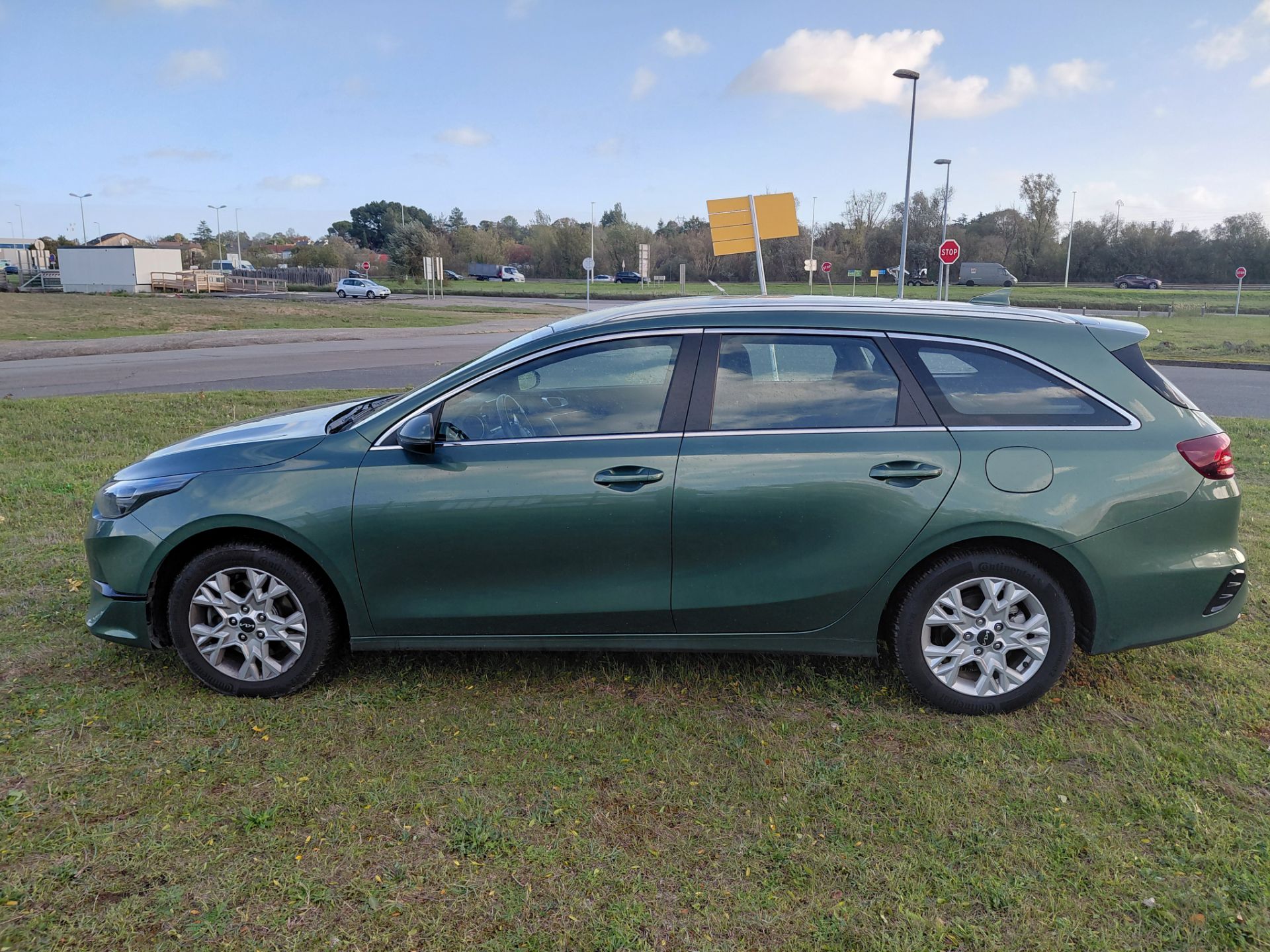 KIA CEED SW — photo 2