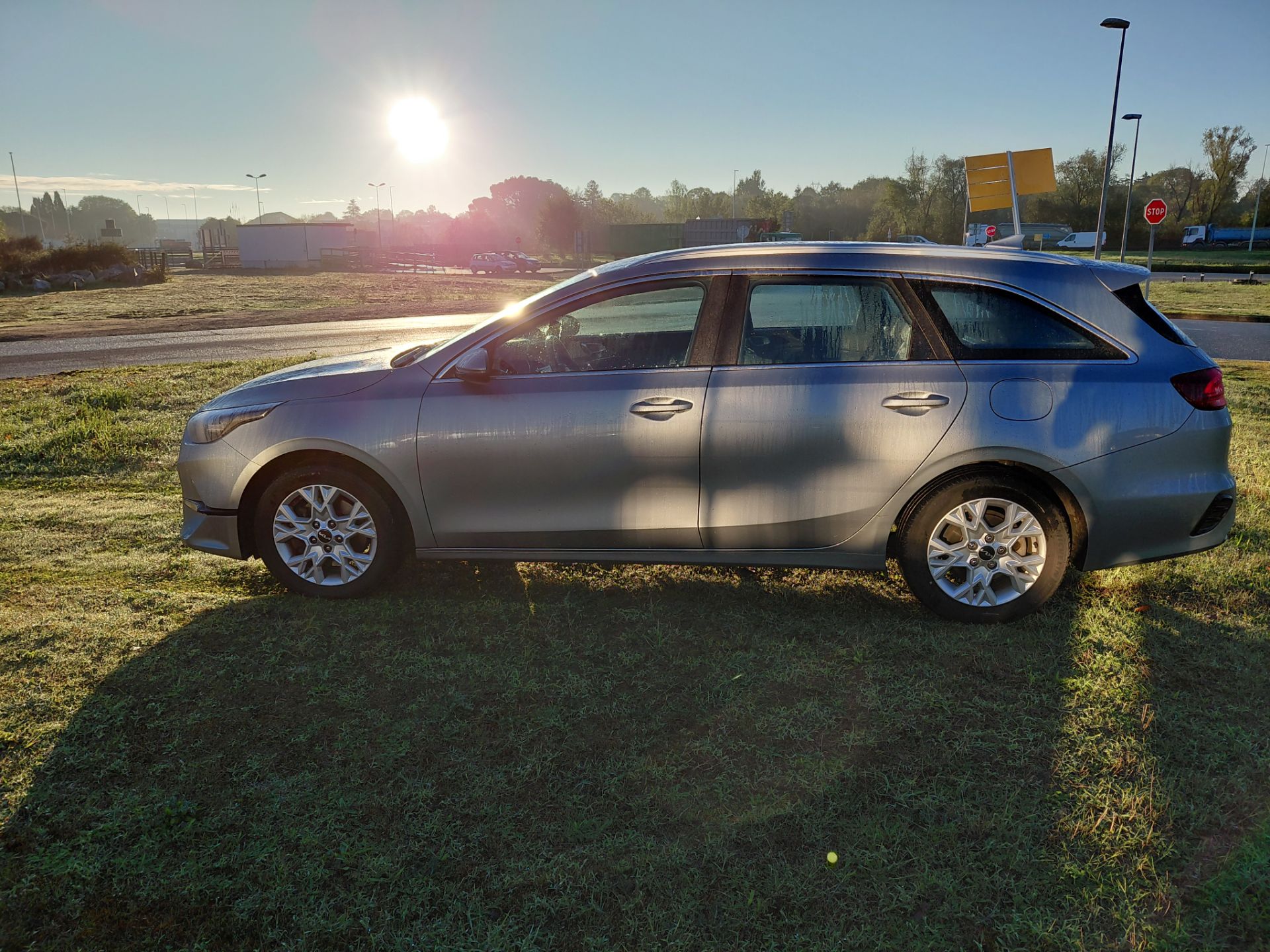 KIA CEED SW — photo 2