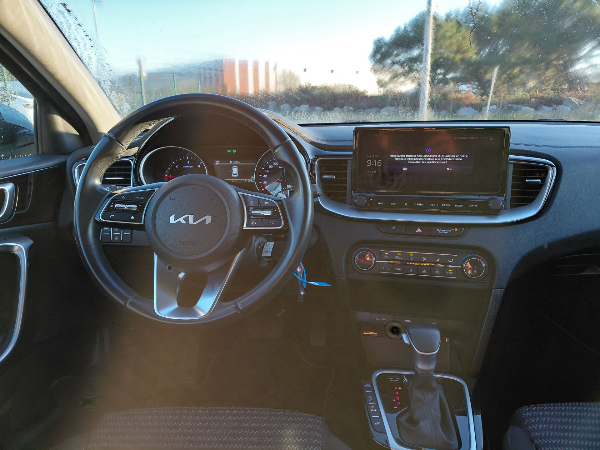 KIA CEED SW — photo 9