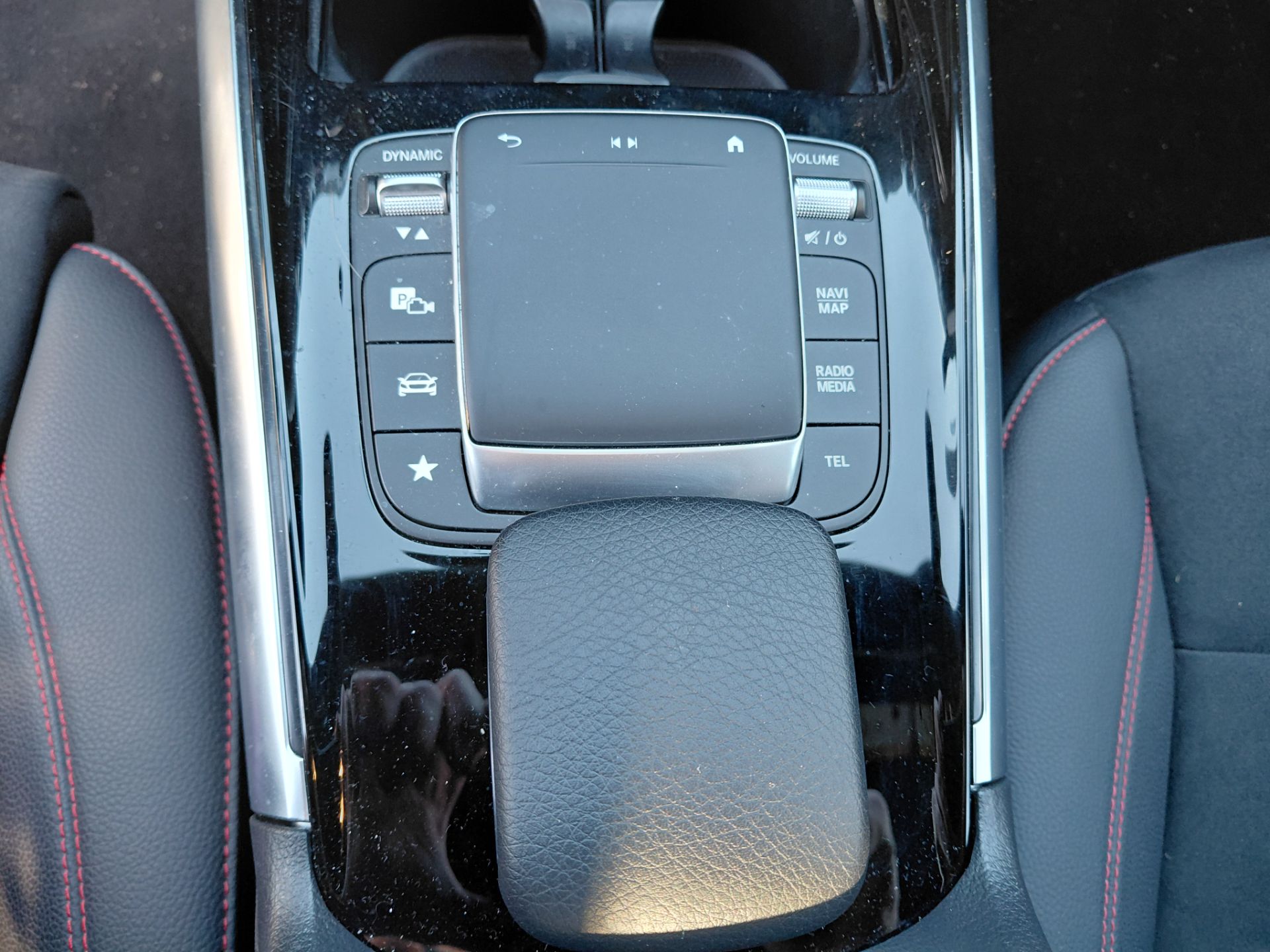 MERCEDES GLA — photo 19