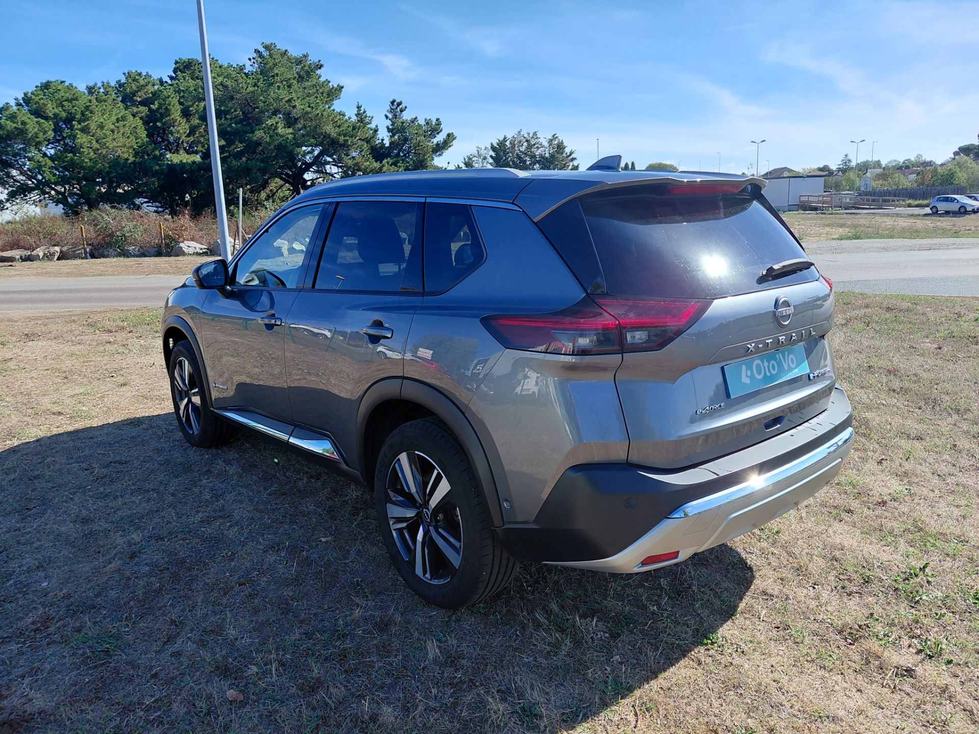 NISSAN X-TRAIL — photo 3