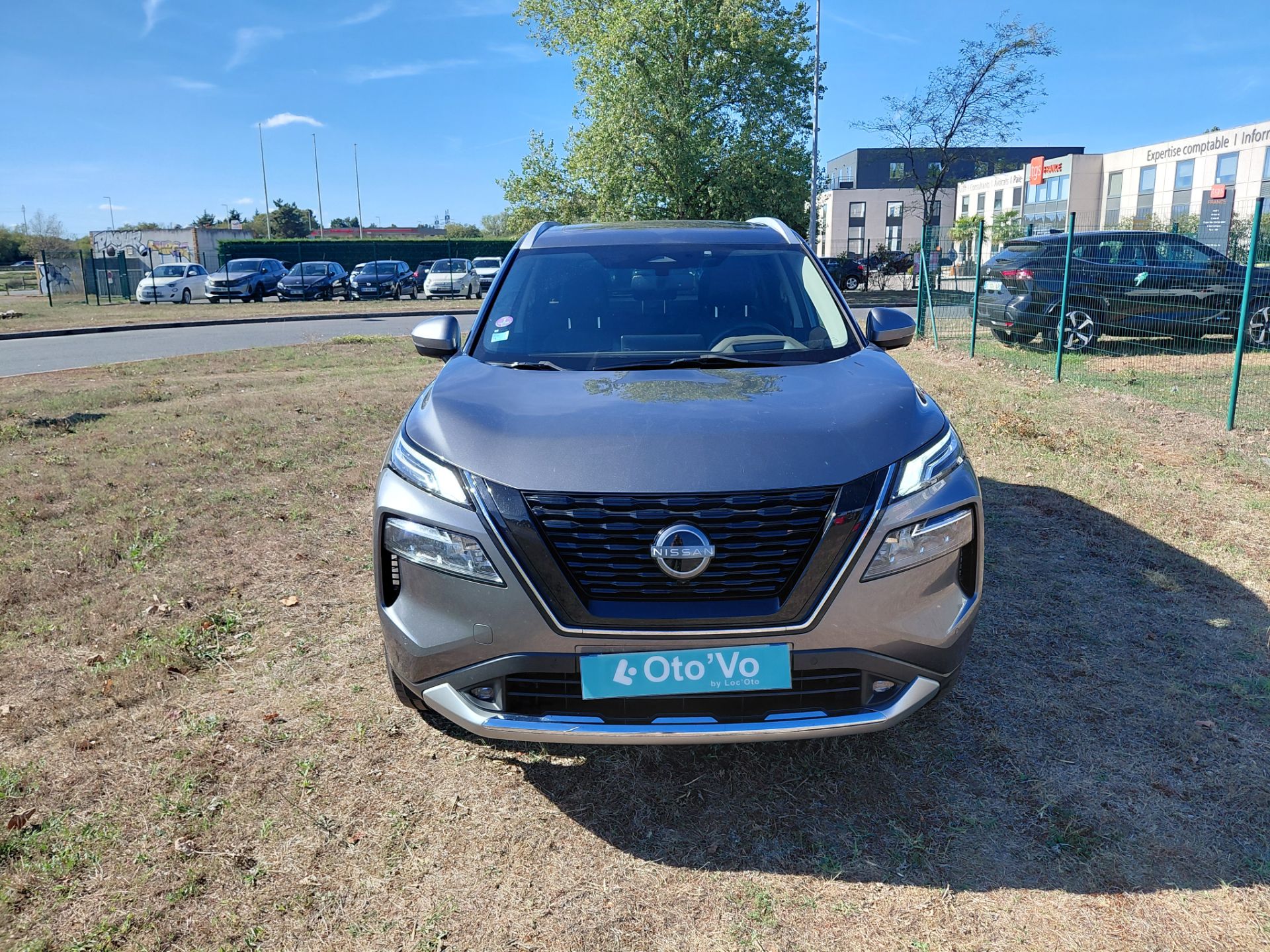 NISSAN X-TRAIL — photo 8