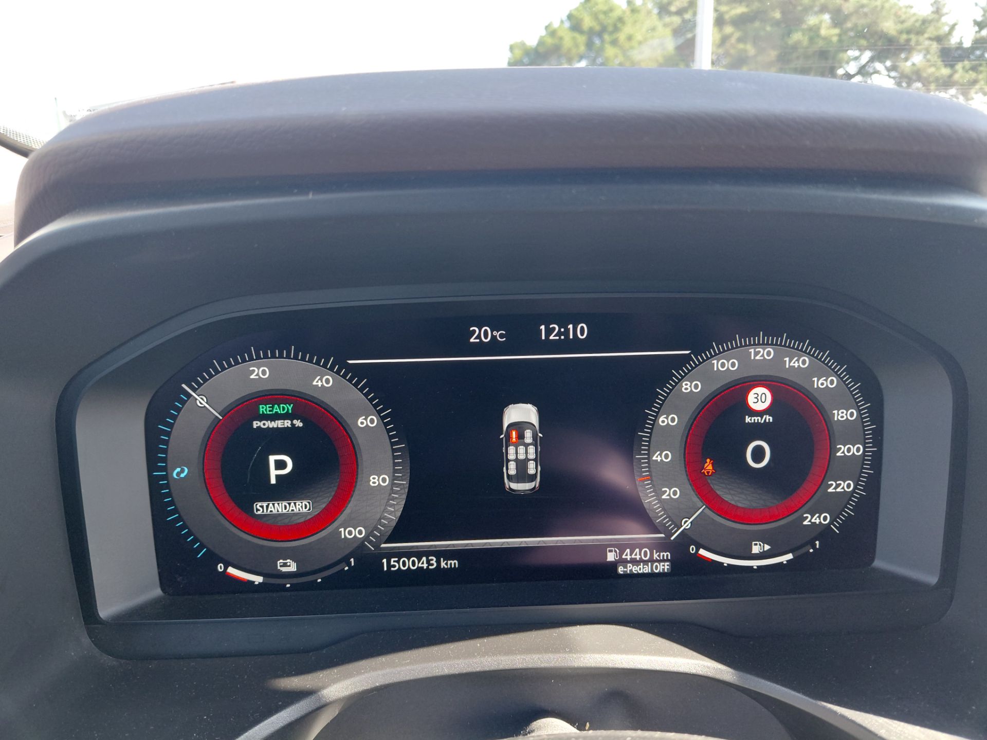 NISSAN X-TRAIL — photo 10
