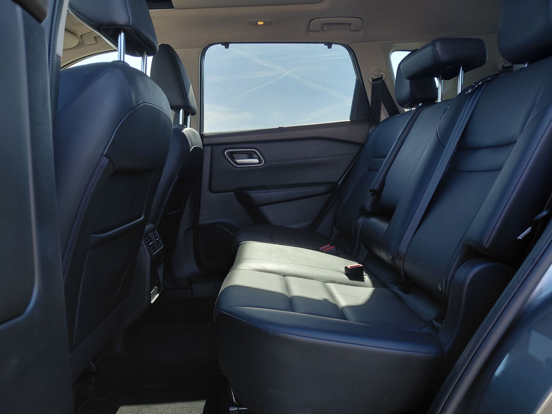 NISSAN X-TRAIL — photo 13