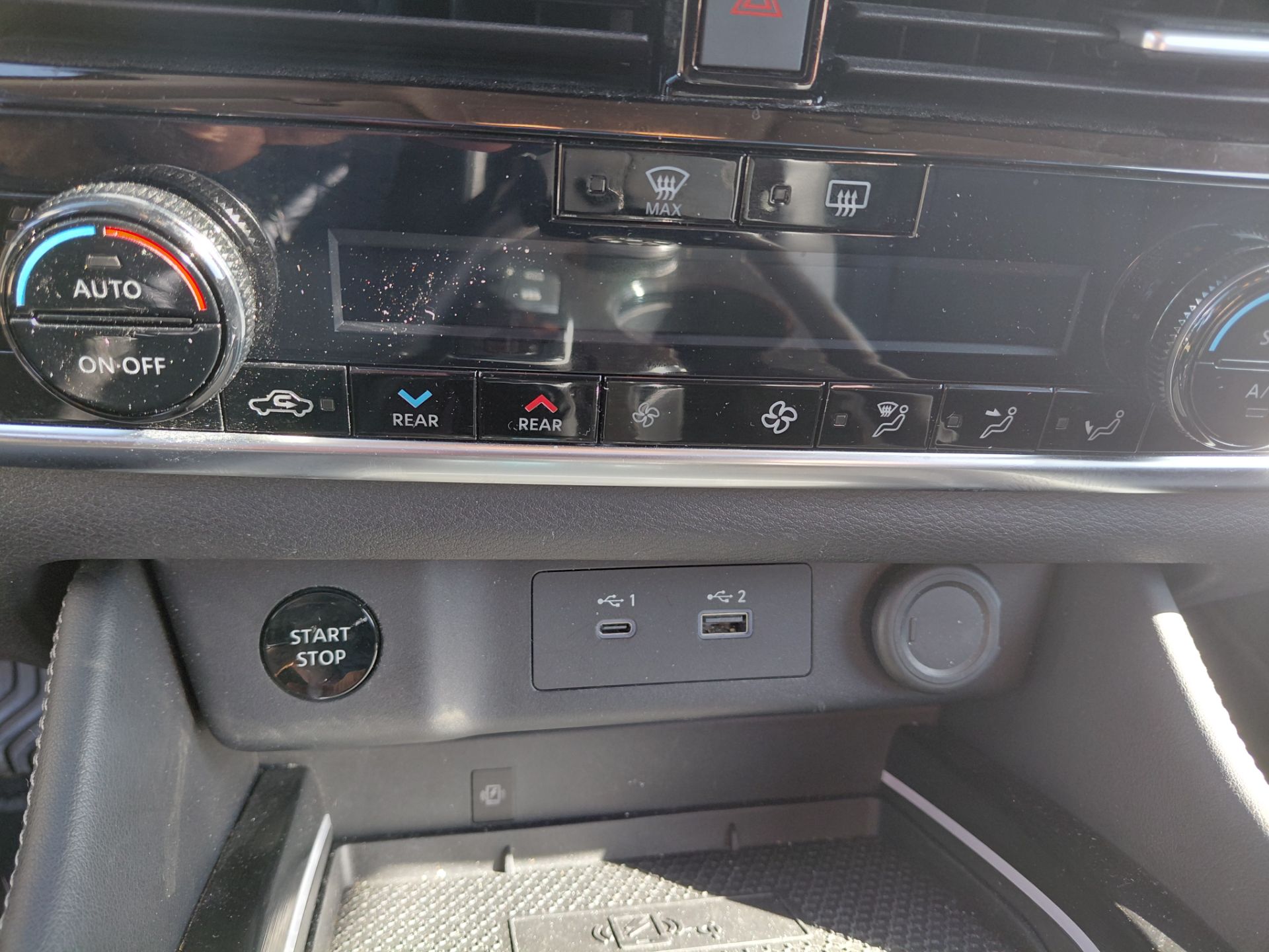 NISSAN X-TRAIL — photo 21
