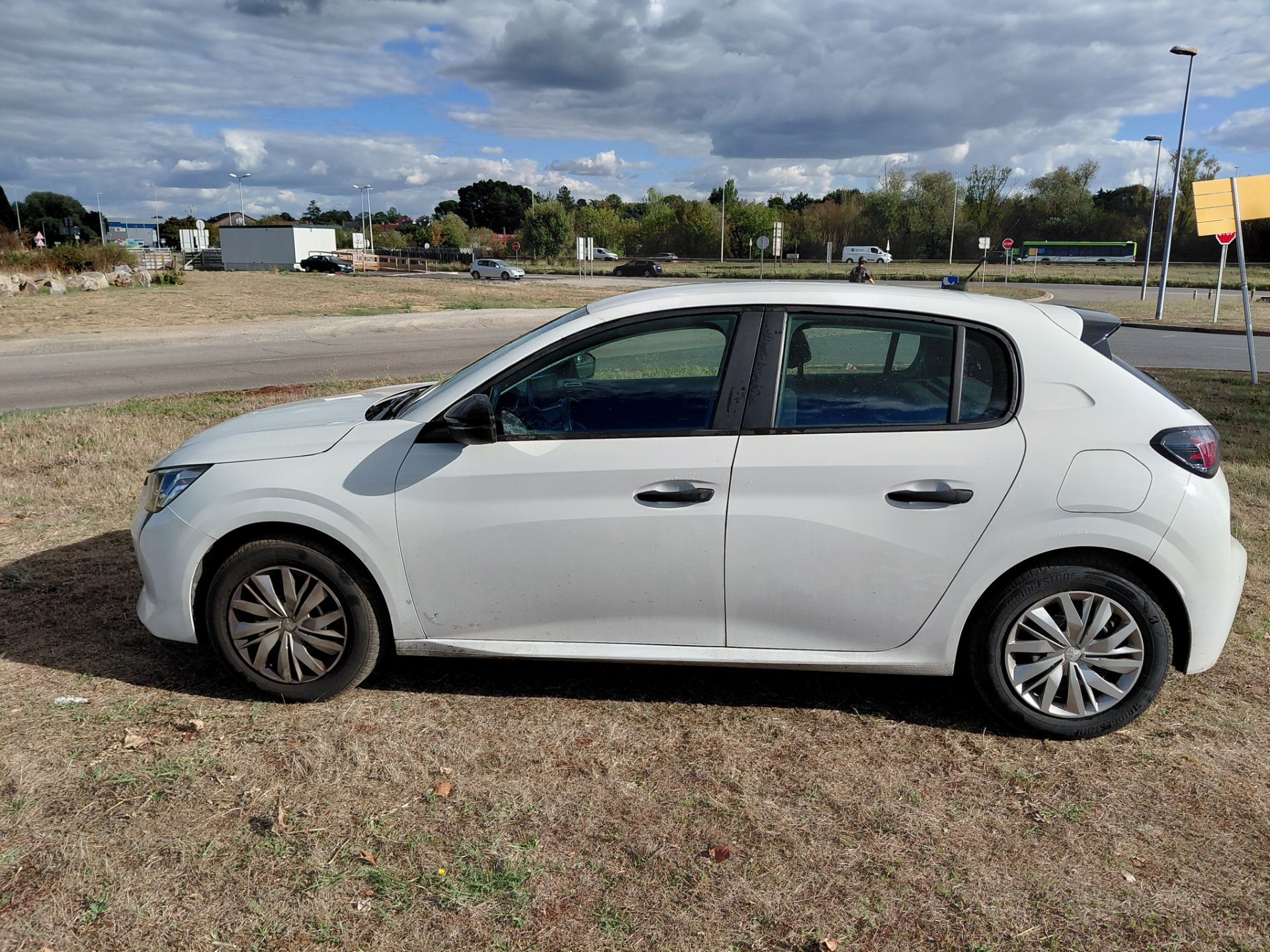 PEUGEOT 208 AFFAIRE — photo 2