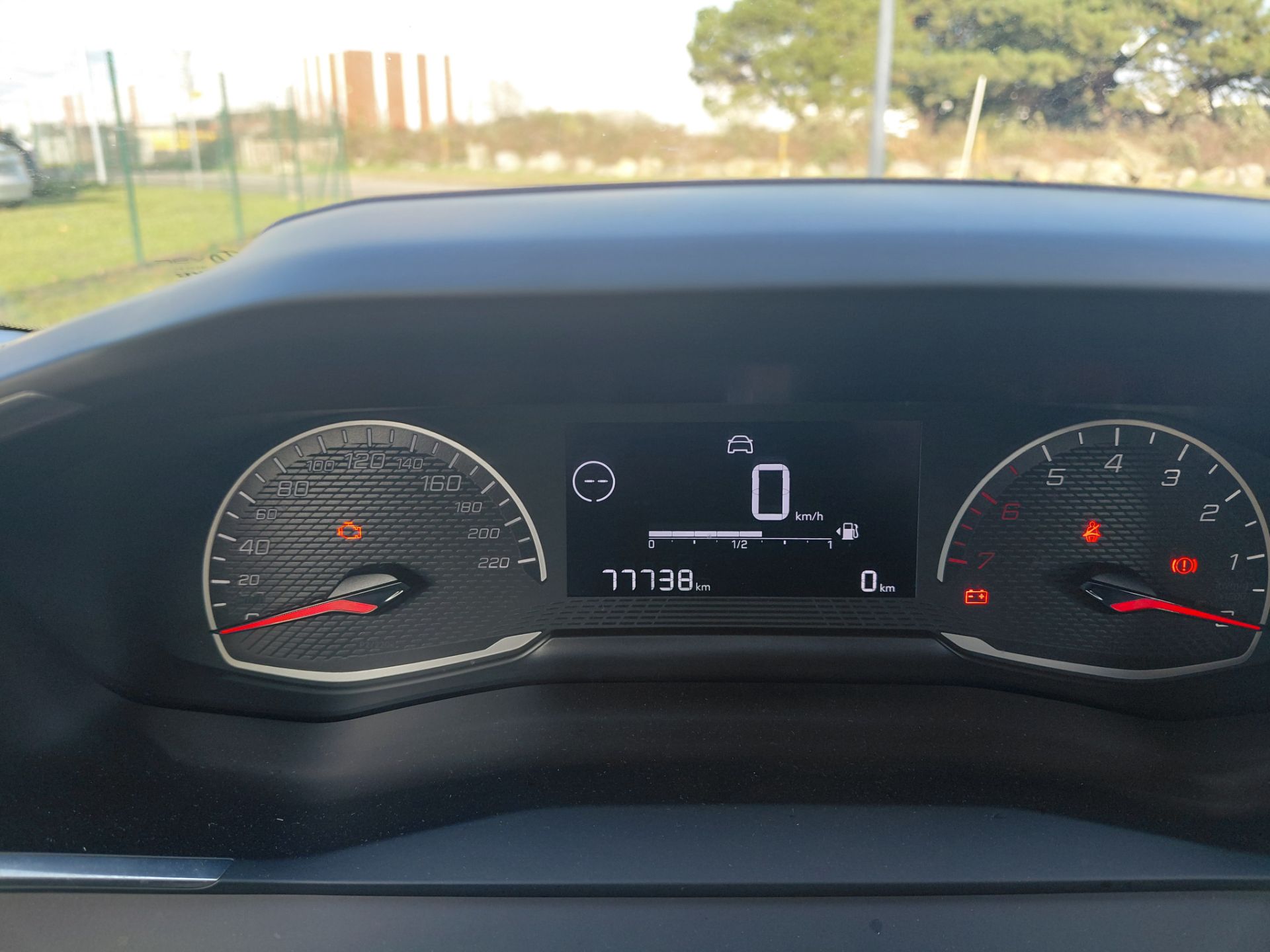 PEUGEOT 208 AFFAIRE — photo 10