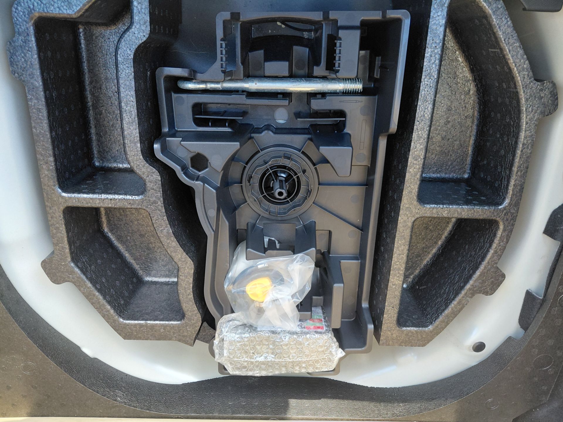 PEUGEOT 208 AFFAIRE — photo 14