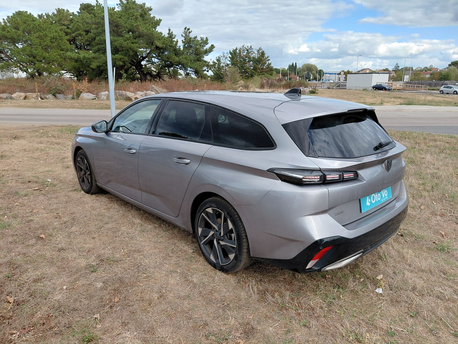 PEUGEOT 308 SW — photo 3