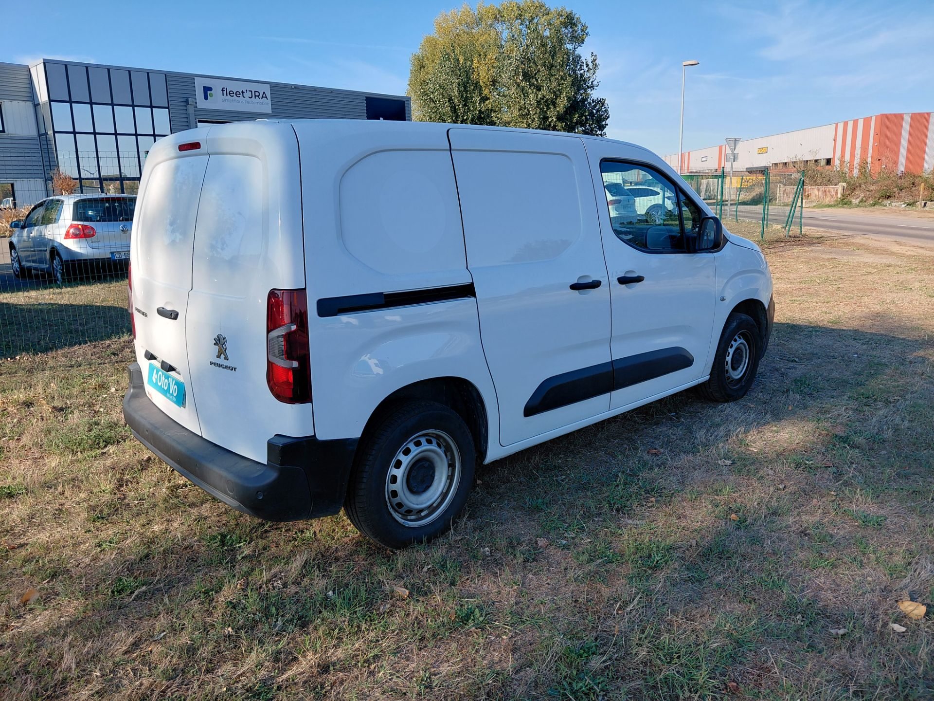 PEUGEOT PARTNER — photo 7
