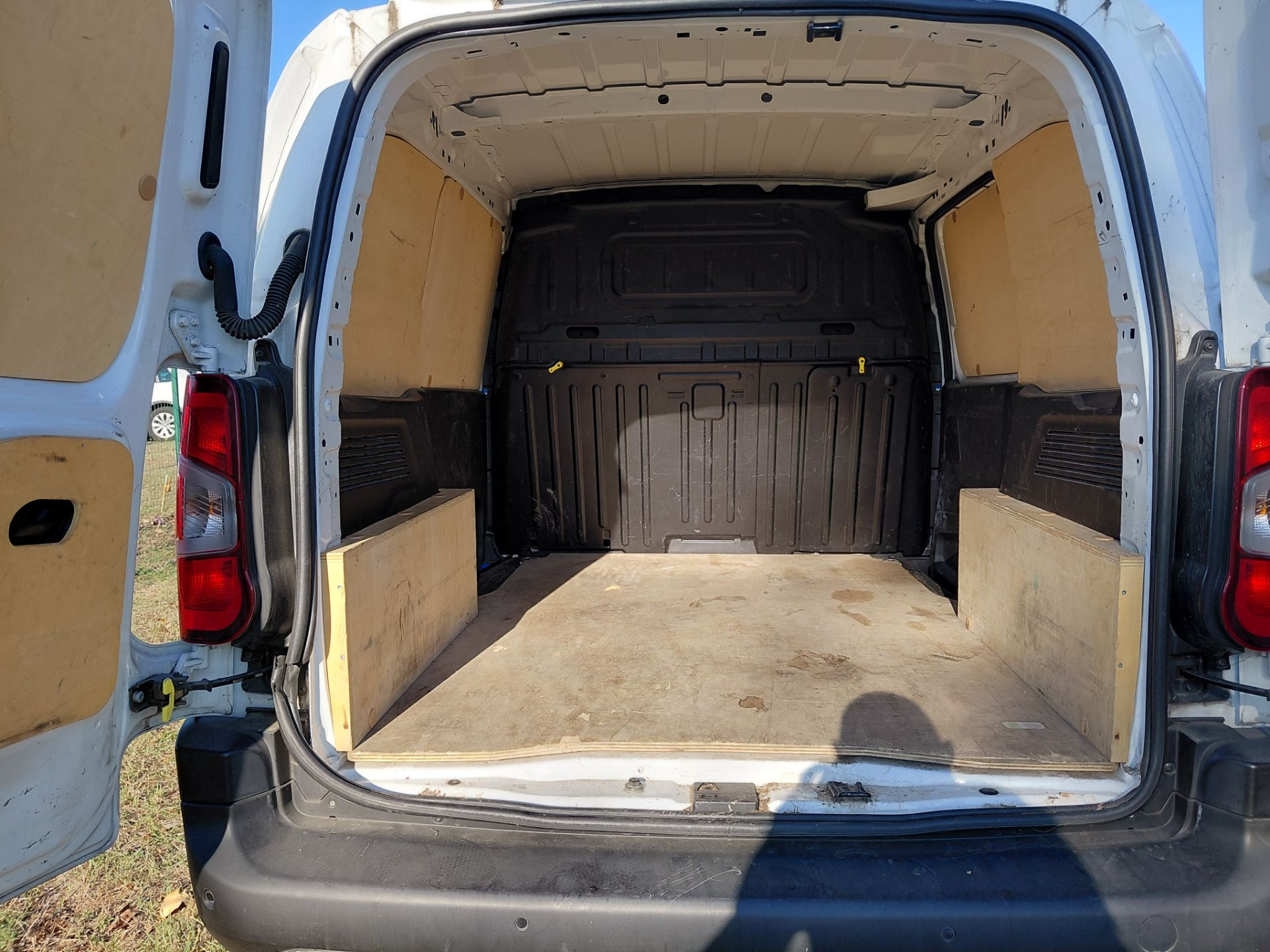 PEUGEOT PARTNER — photo 15