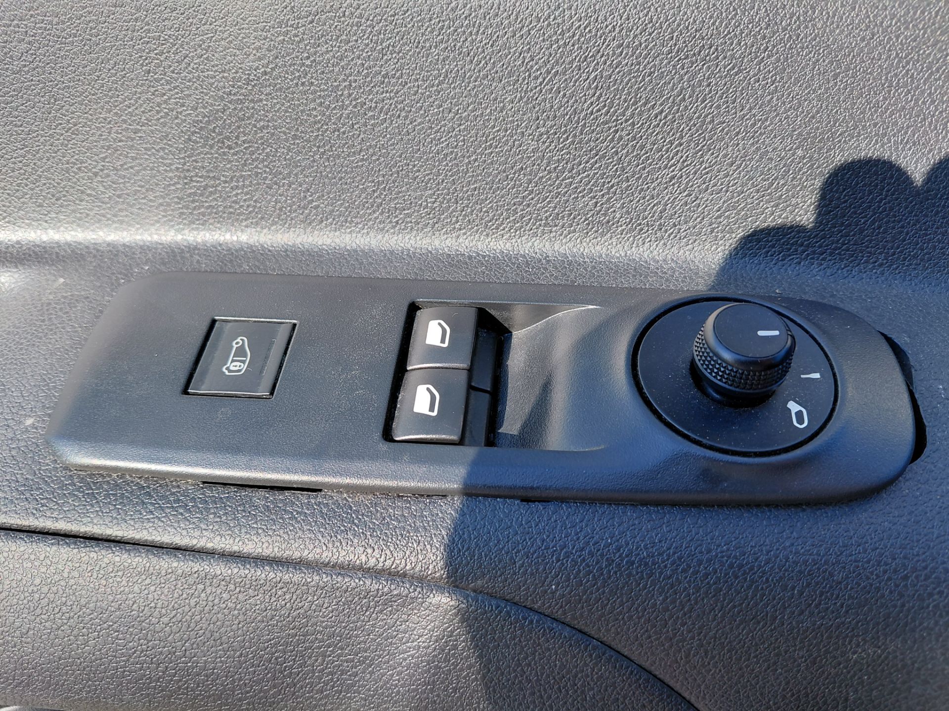 PEUGEOT PARTNER — photo 17