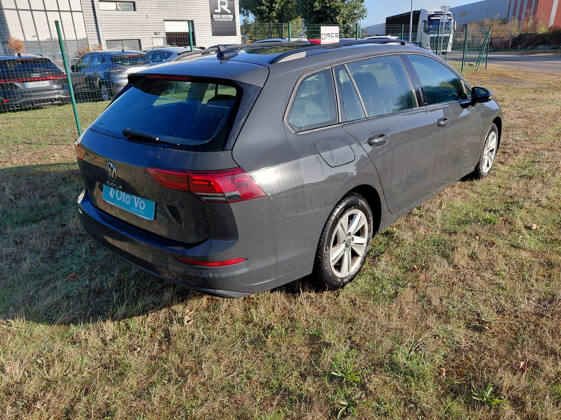 VOLKSWAGEN GOLF SW — photo 5