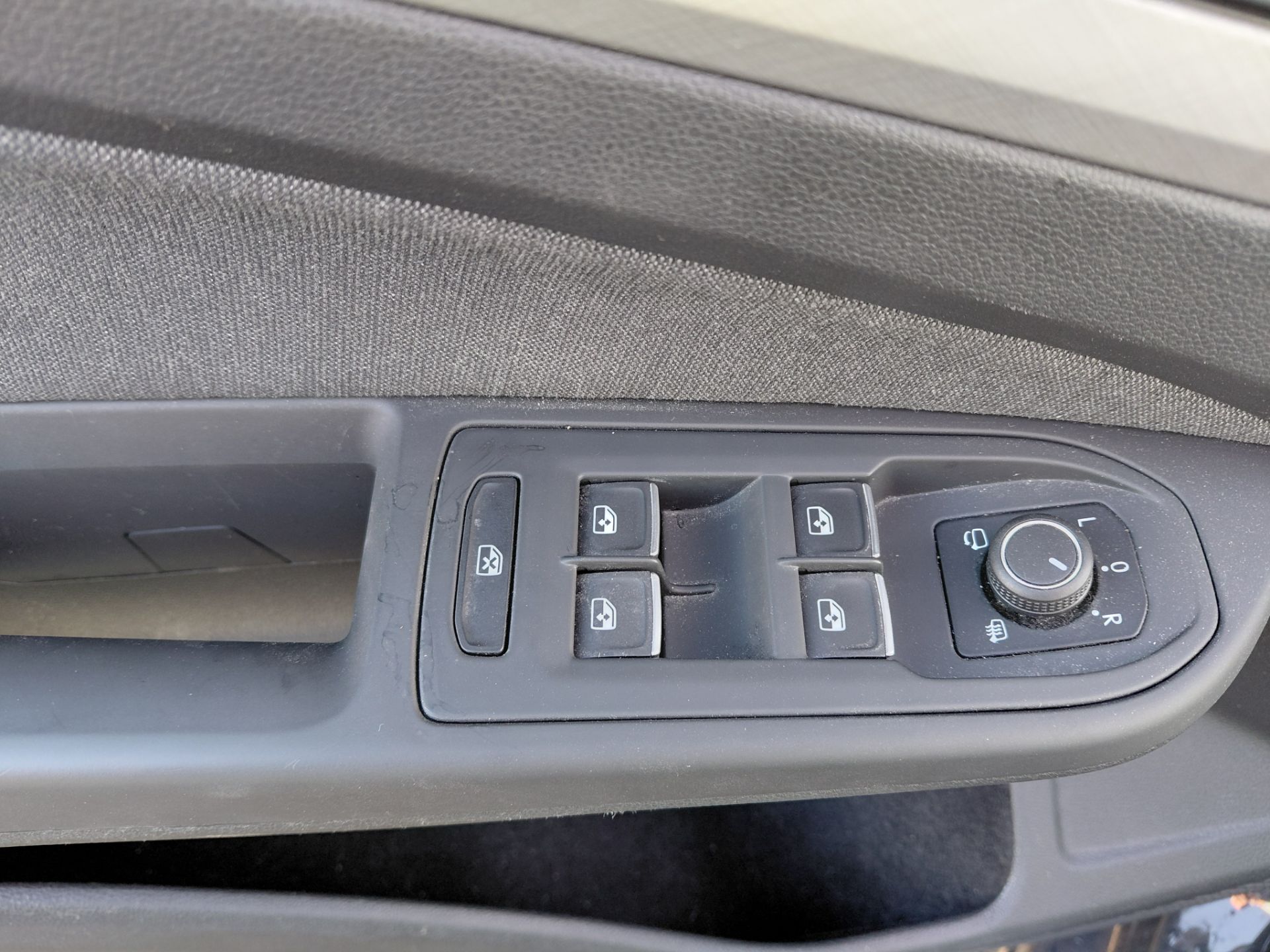 VOLKSWAGEN GOLF SW — photo 16